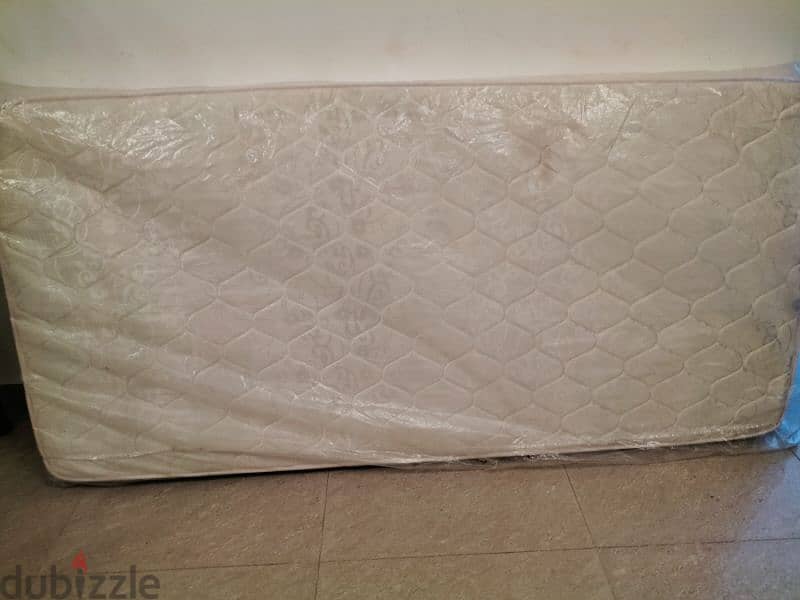 unused Raha company mattress  6 number available size190x90 per OMR 12 0