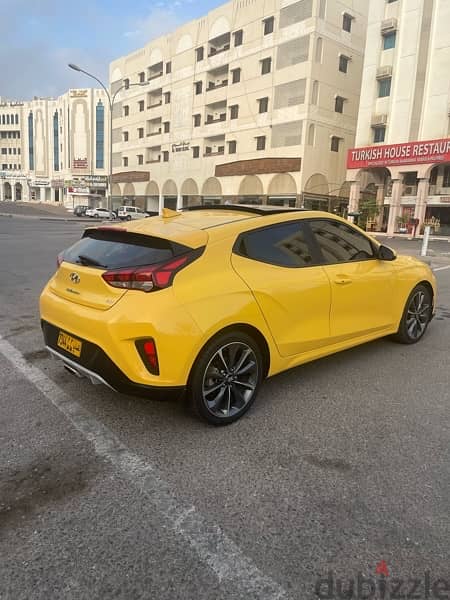 Veloster gcc oman 2019 very clean 4