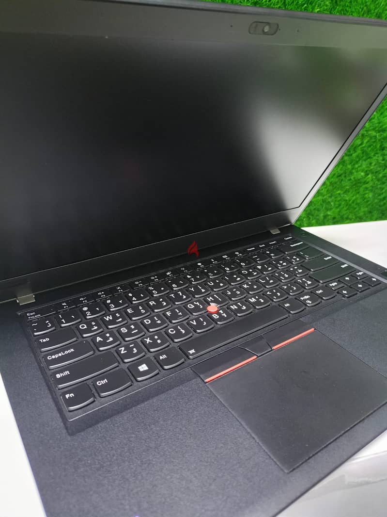 Laptop Lenovo T480 Core i7 8th Gen 32GB RAM 512 GB SSD 2