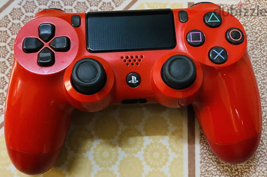 Sony PS 4 for sale with console 3