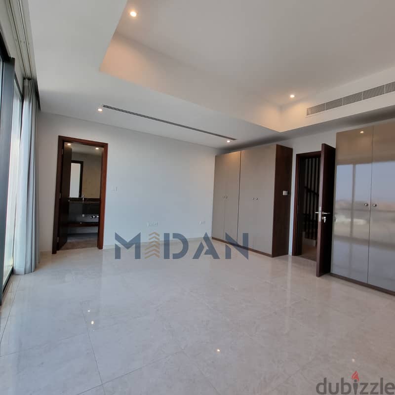 QURUM | LUXURIOUS 3+1 BR VILLA WITH INFINITY POOL 5