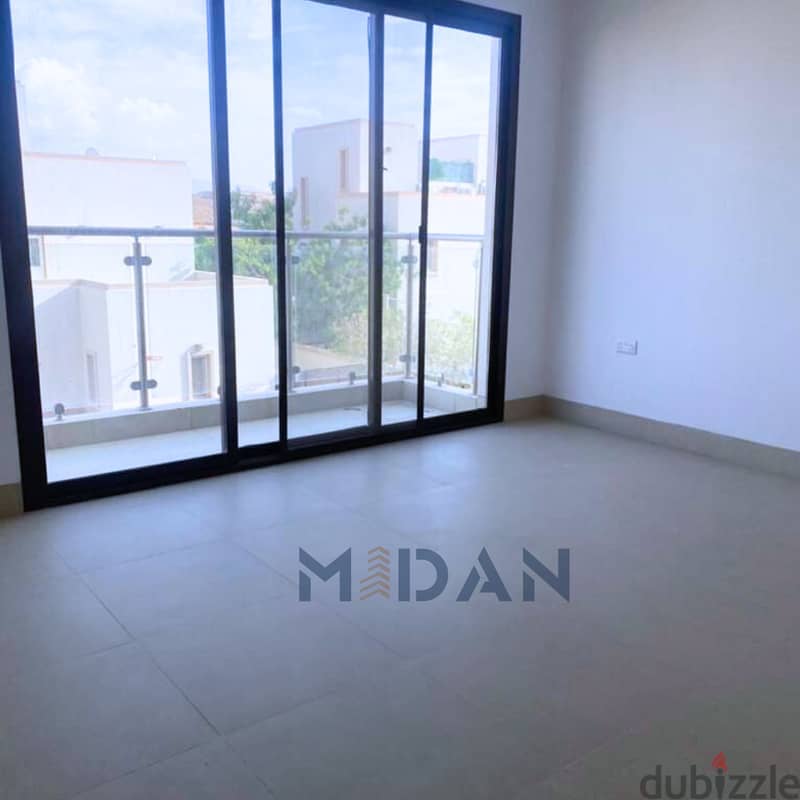 MUSCAT HILLS | BEAUTIFUL 4+1 BR TOWNHOUSE 2