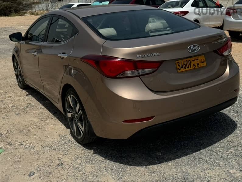 Hyundai Elantra 2015 5