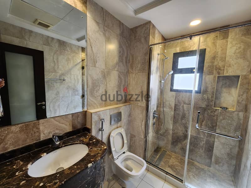 Modern 2bhk Furnished flat for rent with sharing pool in Qurum شقة مفر 3