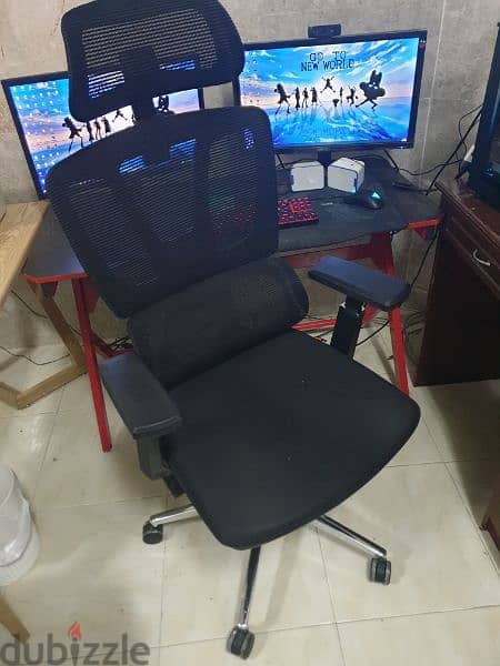 ERGONOMIC CHAIR 0