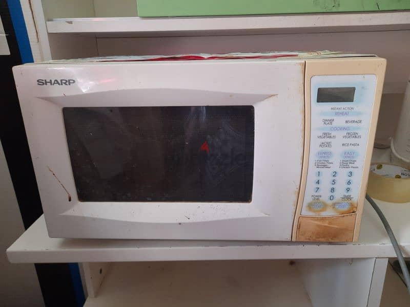 Microwave oven 0