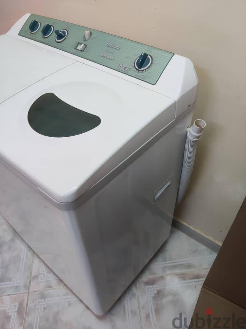 Washing machine with dryer 0