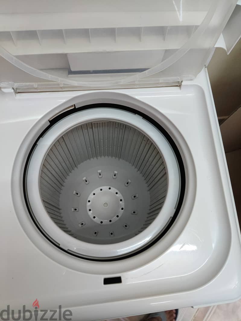 Washing machine with dryer 4