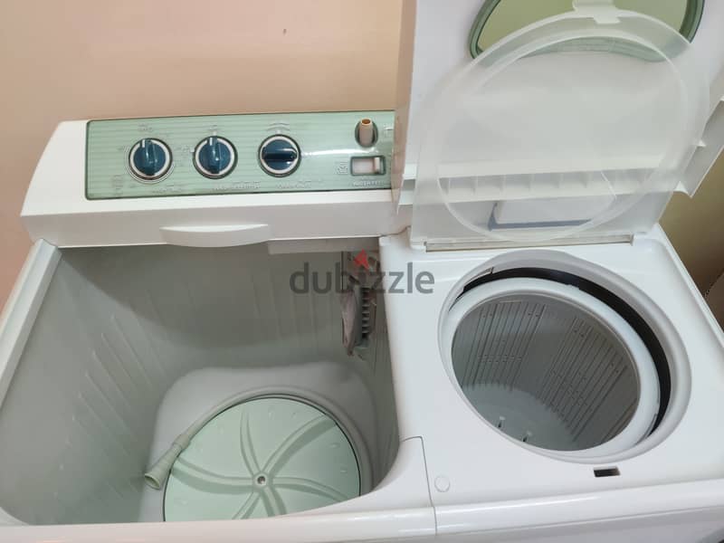 Washing machine with dryer 5