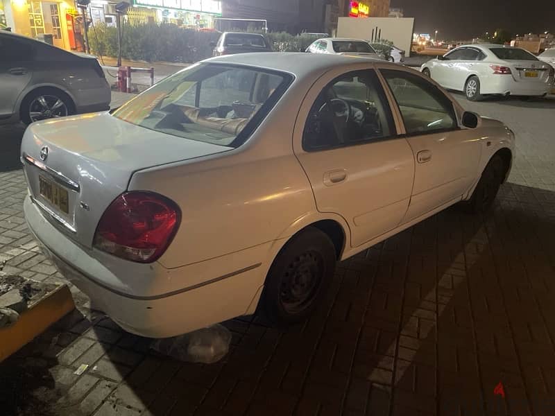 Nissan Sunny 2005 3