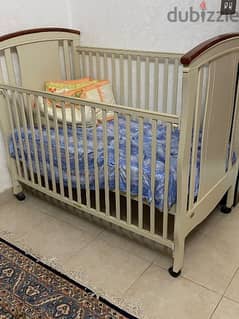 baby bed and matress is good condition