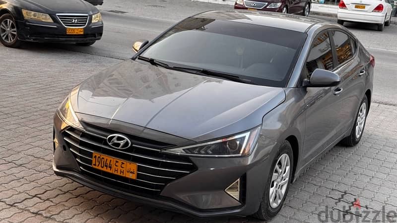 Hyundai Elantra 2019 6