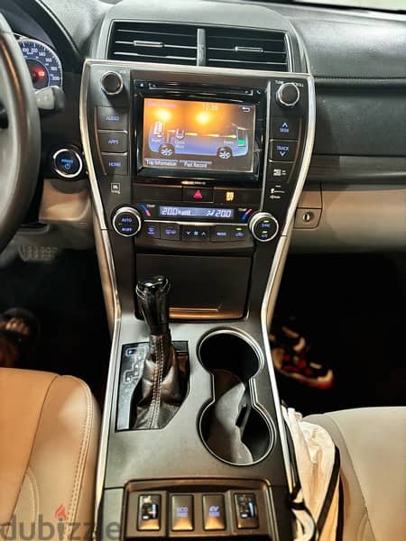 Toyota Camry 2017 12