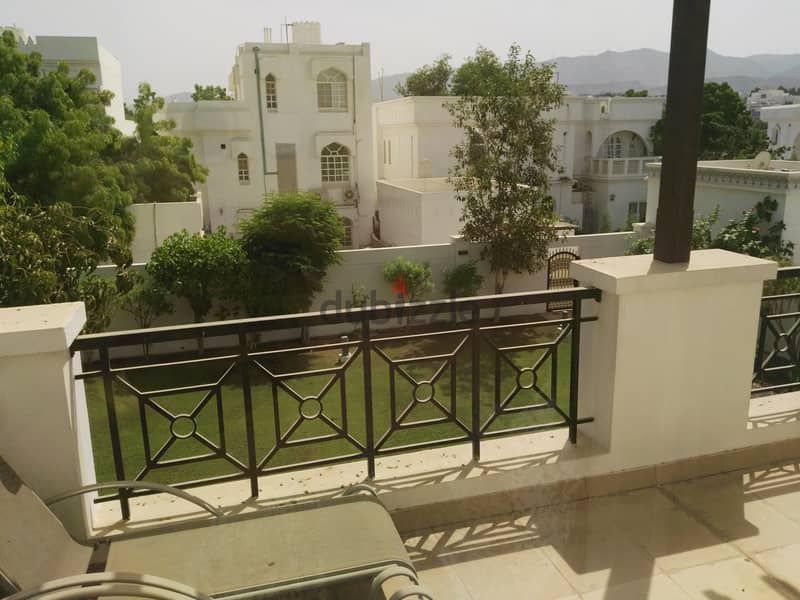 Fully Furnished Stand Alone Villa in Shatti Al Qurum 18