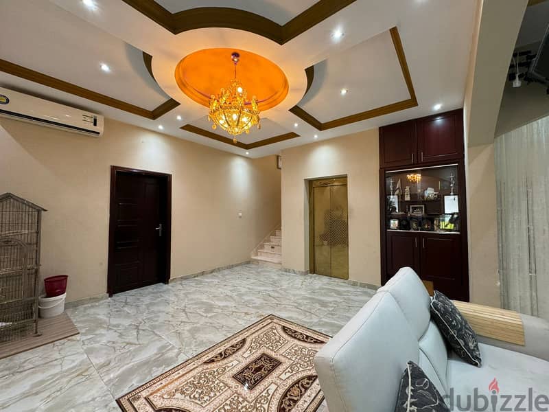 8BHK Furnished Villa with Lift for Rent in Al Amarat - PPV246 1