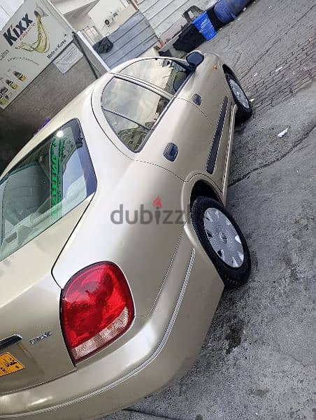 Nissan Sunny 2008 4