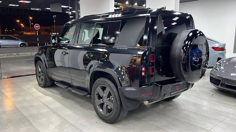 Land Rover Defender 2023 8