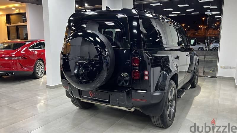 Land Rover Defender 2023 10