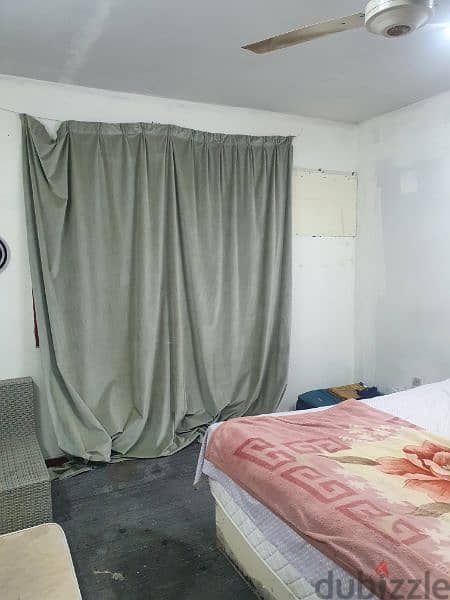 Single Room for Rent Alkhuwair, Rawasco 1