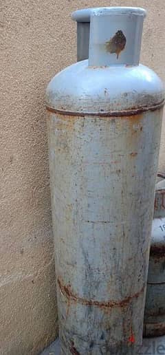 big gas cylinder