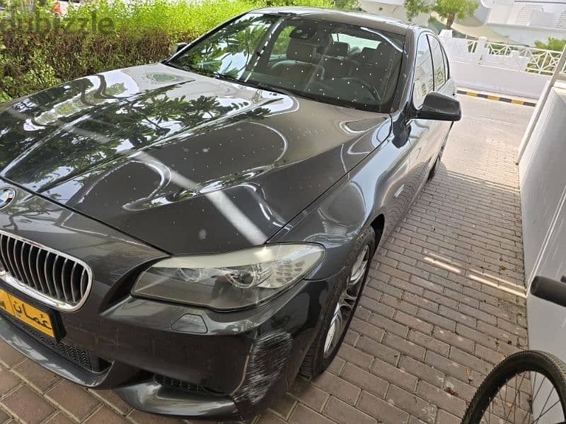 BMW 5-Series 2012 6