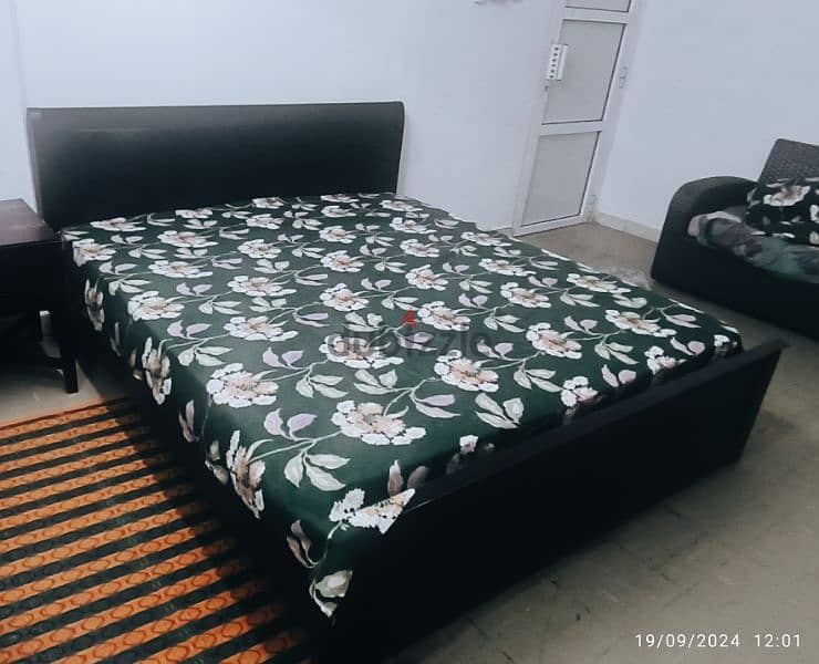 king size bed with medical mattress 5