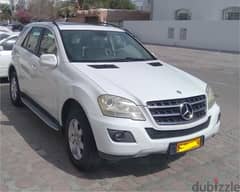 Mercedes ml350 model 2009 from first owner.