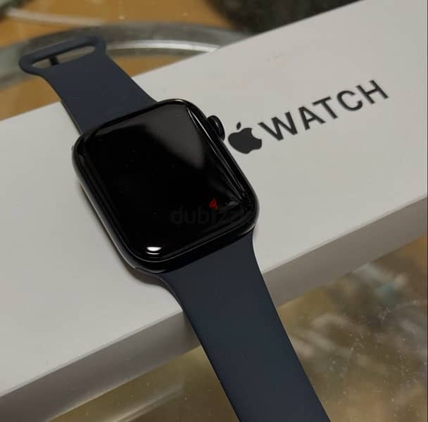 Apple Watch Se اخر اصدار فيه  ضمان وكيل 3