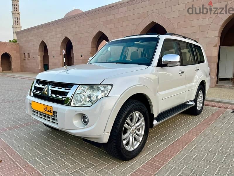 Mitsubishi Pajero Golden edition 3.8L Oman Car Al Zubair 2