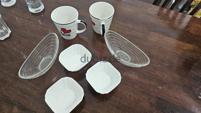 Glass Plates, Jug and Cups 10