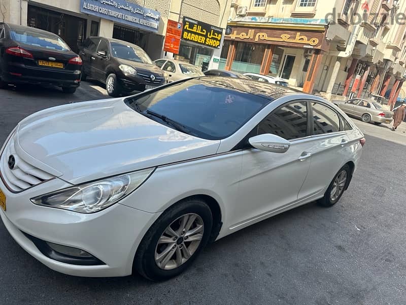 Hyundai Sonata 2011 6