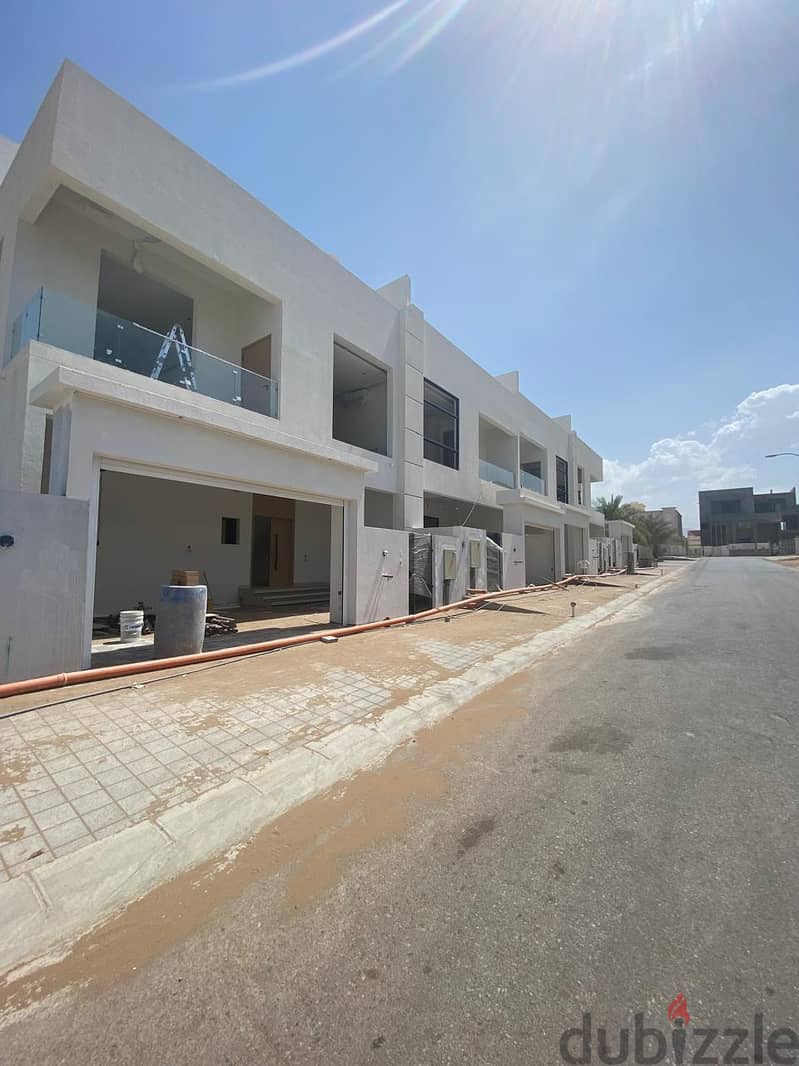 "SR-DV-623 Luxurious Villa for Rent in Al Ansab 0