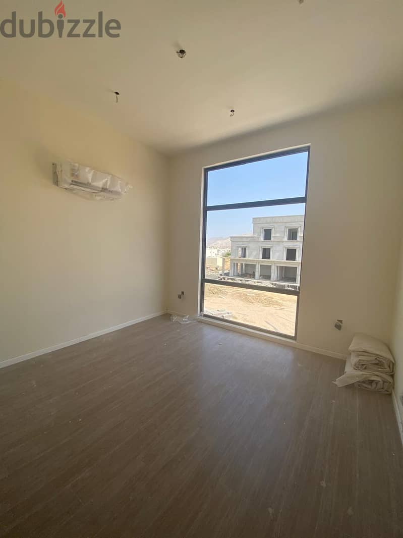 "SR-DV-623 Luxurious Villa for Rent in Al Ansab 8