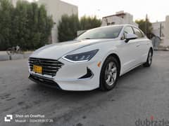 Hyundai Sonata white 2021 in excellent condition 0