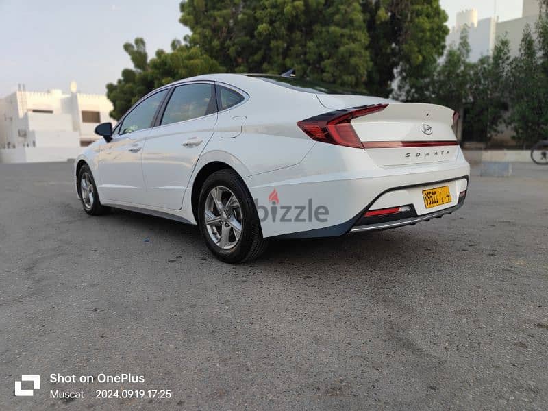 Hyundai Sonata white 2021 in excellent condition 5