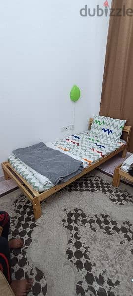 single bed 90/200 cm qty 2 available 1