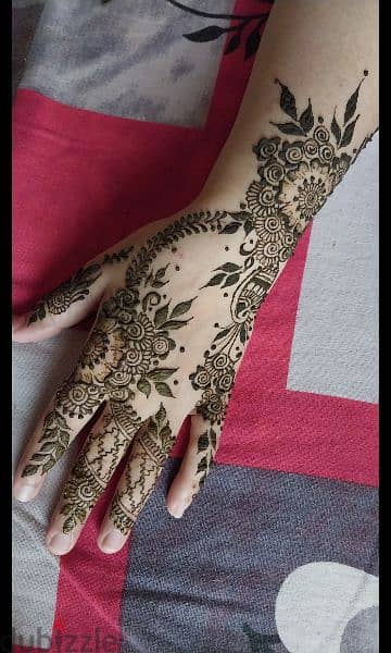 Stunning Henna Services 7