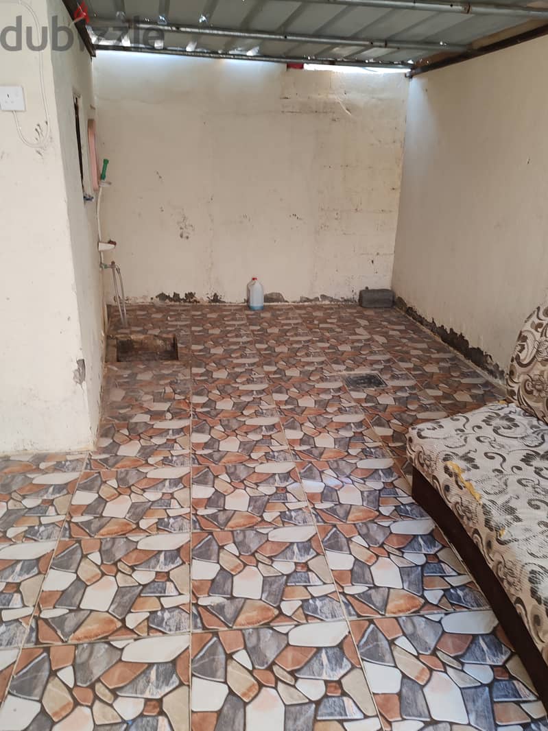 Rent small house  at radat albousid 2