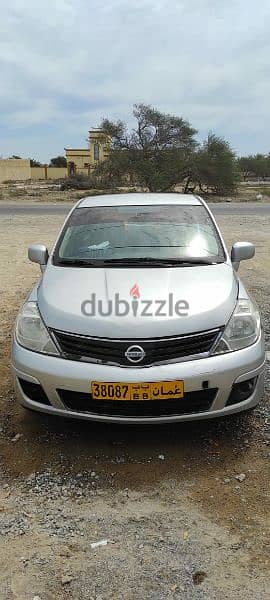 Nissan Tiida 2013 5