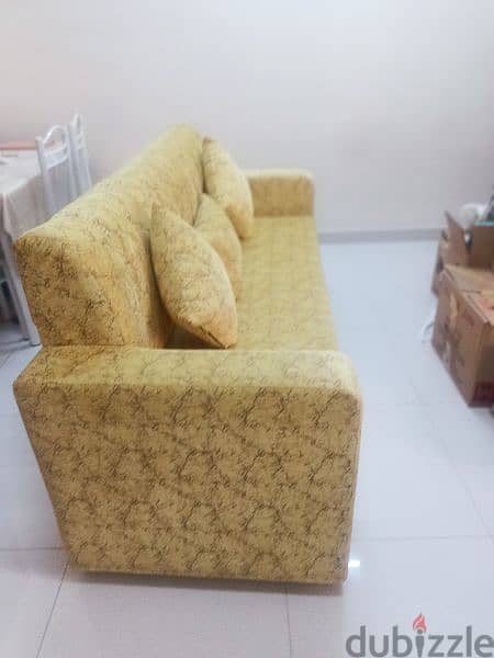 96571407 Good Condition furniture 1