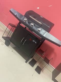 Gas grill 3 Burner for sale