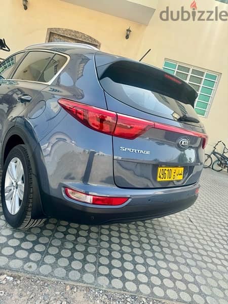 Kia Sportage Low milage 2016 model 67 k only lady use 9