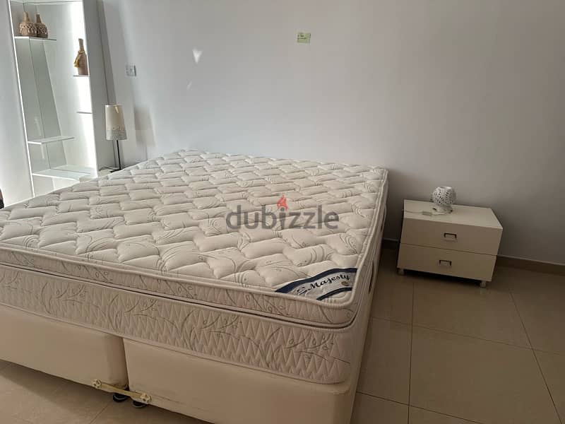 King Size Cot with Mattress 2