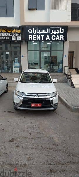 Toyota Fortuner Mitsubishi outlander 3