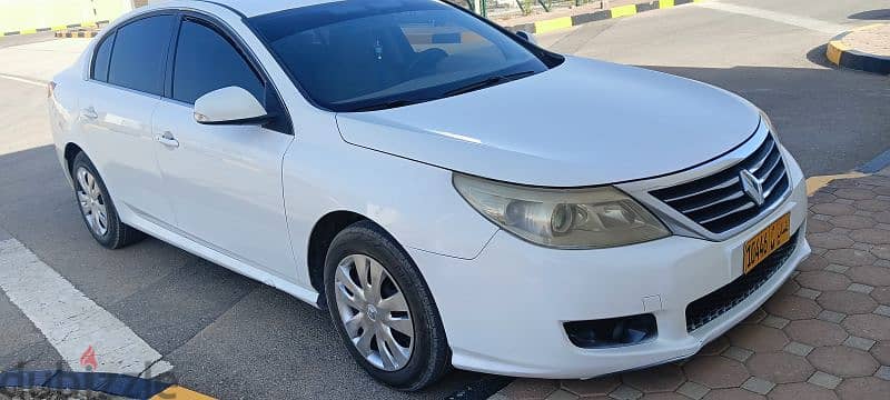 Renault Fluence 2012 7