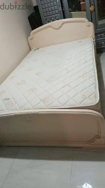 bed. sale 1