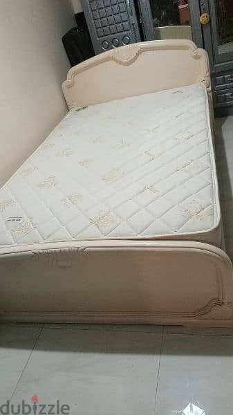 bed. sale 3