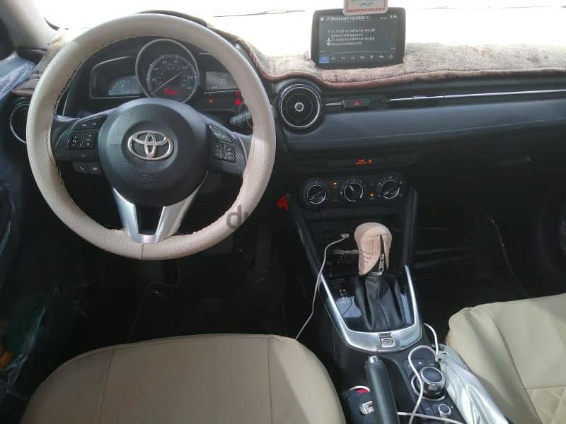 Toyota Yaris 2016 8