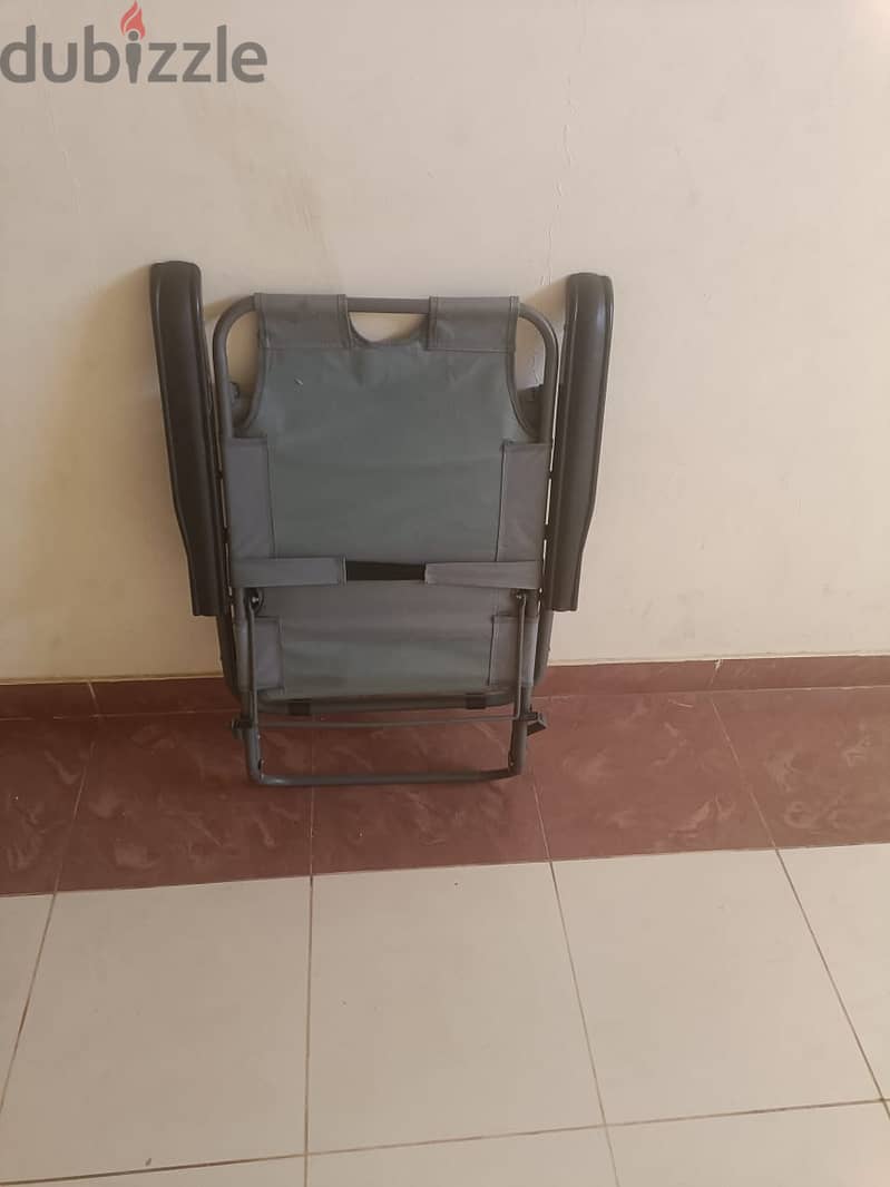 Folding Chair suitable for outing. 1