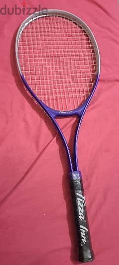 tennis racket 0